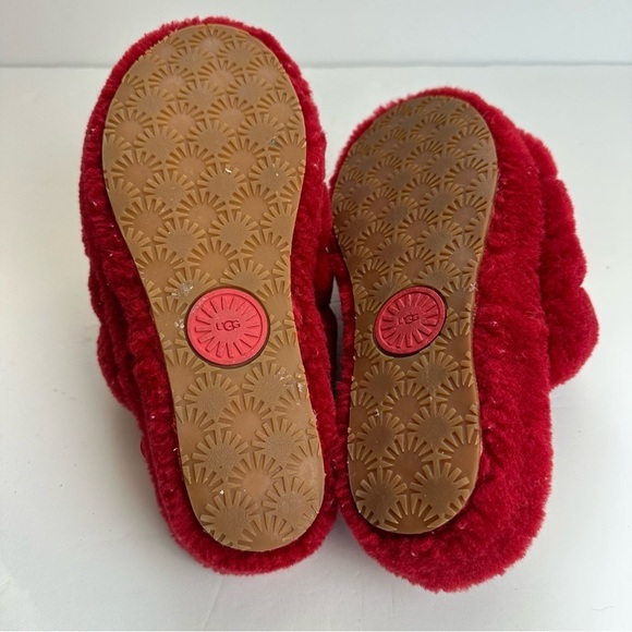Ugg Fluff Yeah Slides Women’s 7 EU 38 Slippers Shoes Red Logo Platform Fuzzy - Picture 8 of 10